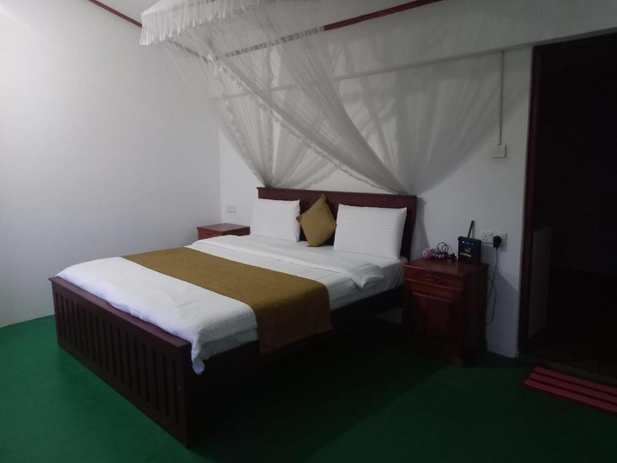 Chamodya Home Stay เอลลา ภายนอก รูปภาพ