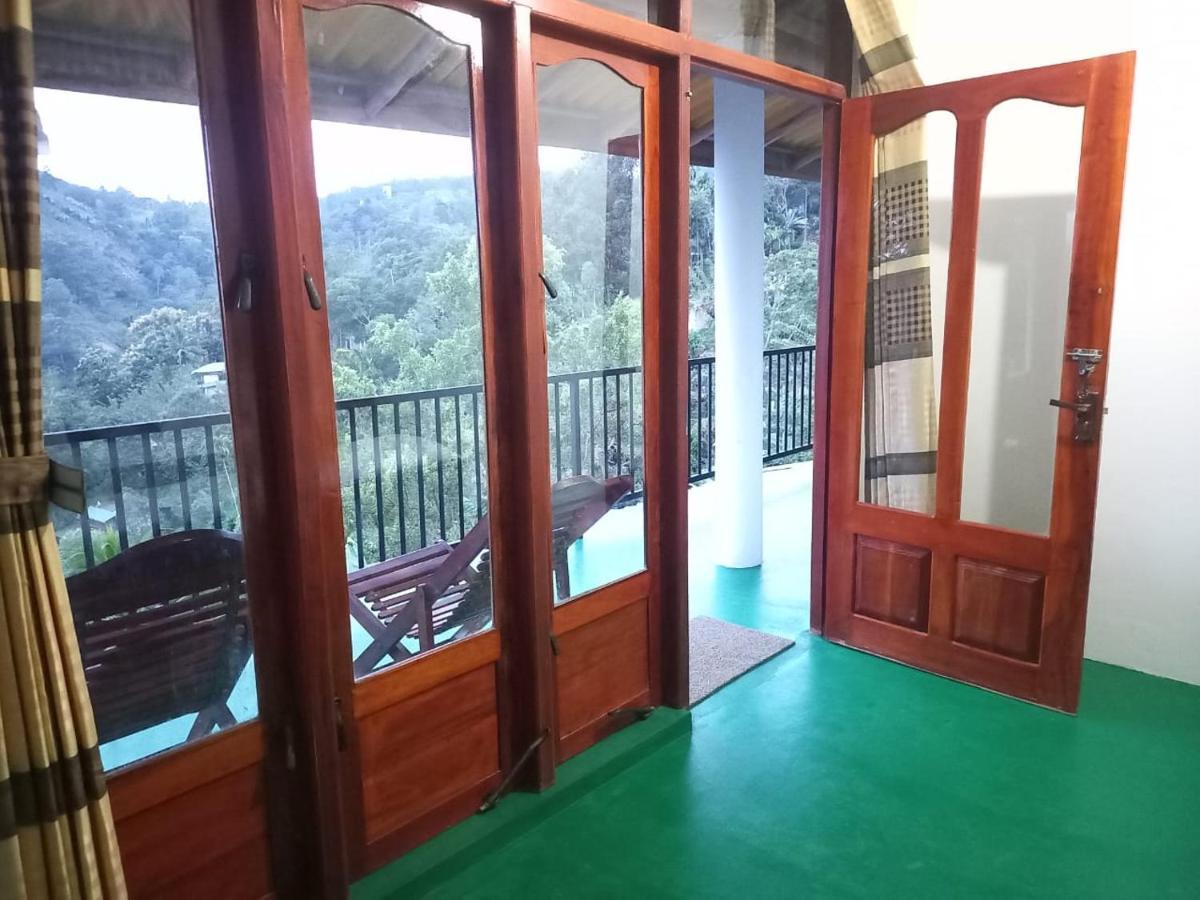 Chamodya Home Stay เอลลา ภายนอก รูปภาพ