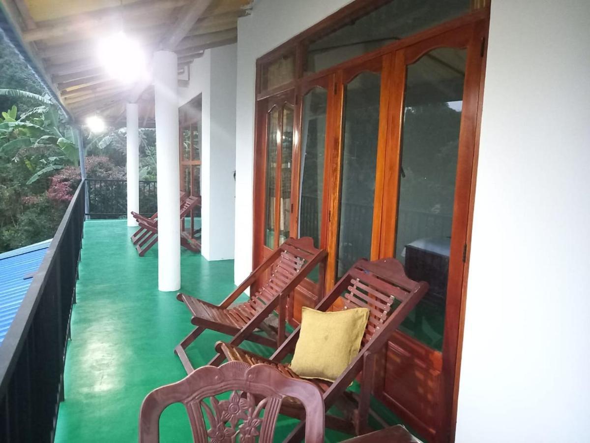 Chamodya Home Stay เอลลา ภายนอก รูปภาพ