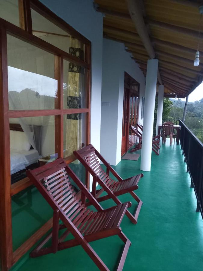 Chamodya Home Stay เอลลา ภายนอก รูปภาพ